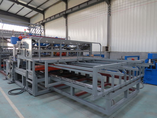 Plc W pełni 380v automatyczna spawarka z siatki drucianej do panelu ogrodzeniowego